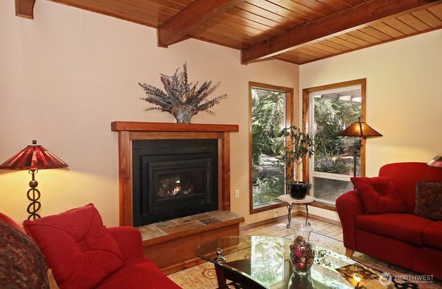 3370 East Harbor Road, Langley, WA 98260