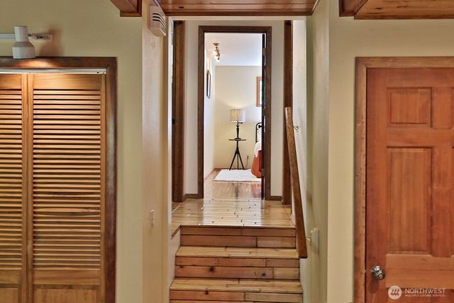 3370 East Harbor Road, Langley, WA 98260