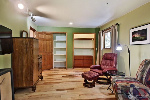 3370 East Harbor Road, Langley, WA 98260