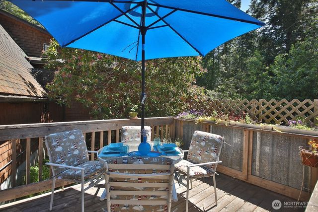 3370 East Harbor Road, Langley, WA 98260