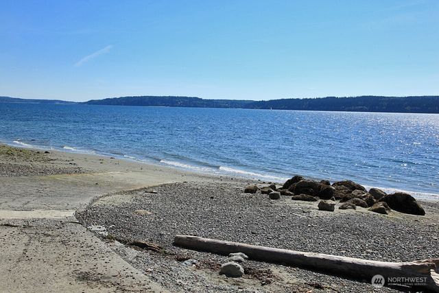 3370 East Harbor Road, Langley, WA 98260