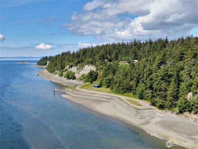 3370 East Harbor Road, Langley, WA 98260