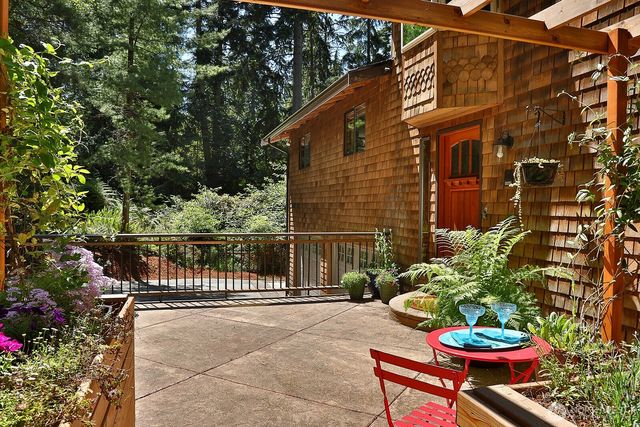 3370 East Harbor Road, Langley, WA 98260