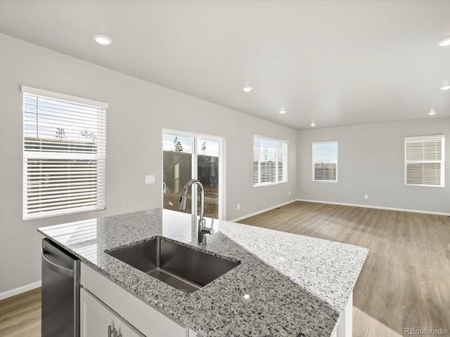 7325 W 27th Street Rd, Greeley, CO 80634