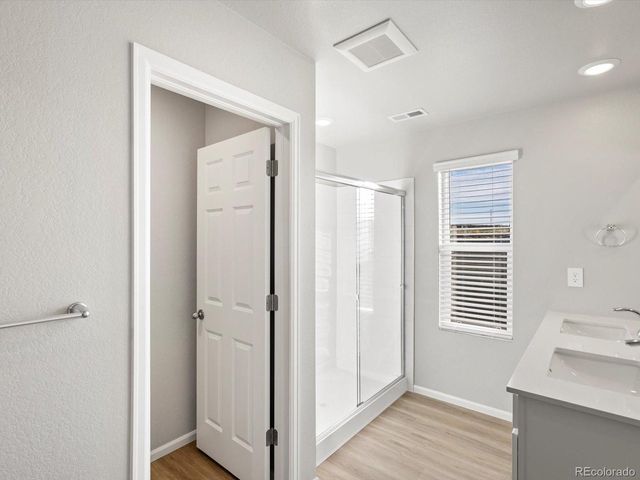 7325 W 27th Street Rd, Greeley, CO 80634