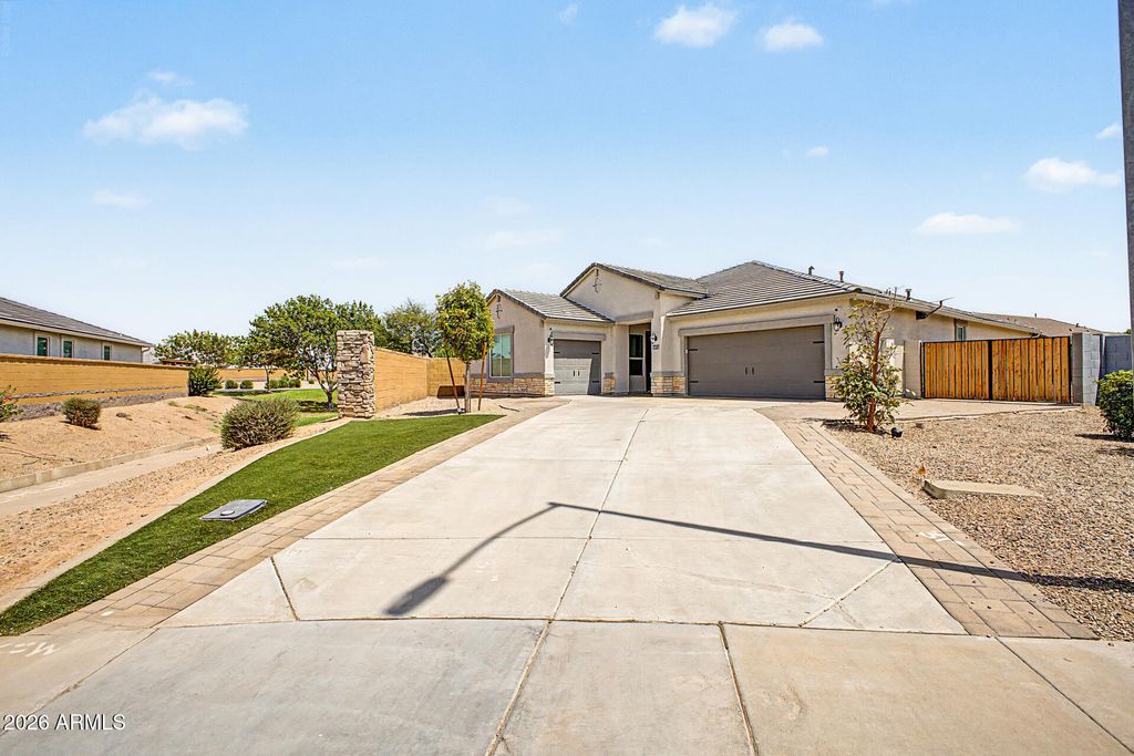 38053 W SANTA BARBARA Avenue, Maricopa, AZ 85138 — photo 2