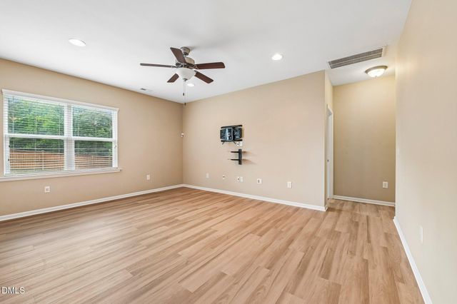 8008 Caithness Street, Raleigh, NC 27616