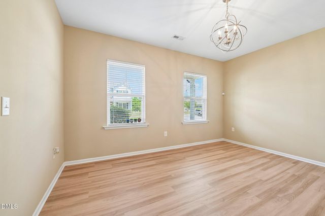 8008 Caithness Street, Raleigh, NC 27616