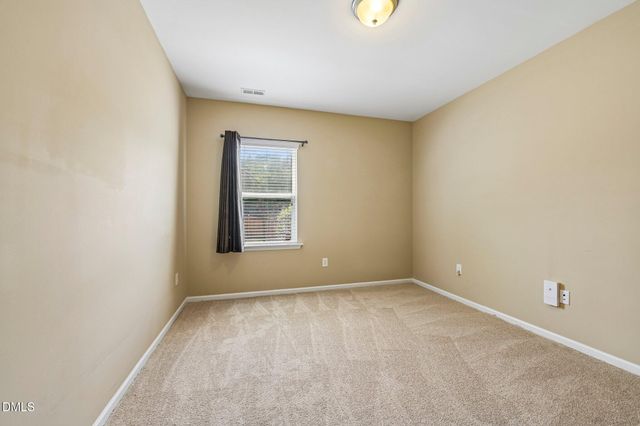 8008 Caithness Street, Raleigh, NC 27616