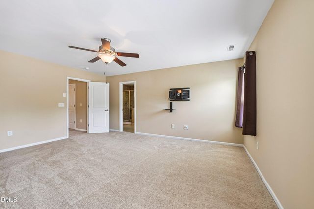 8008 Caithness Street, Raleigh, NC 27616