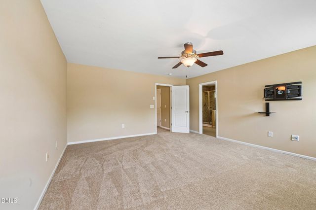 8008 Caithness Street, Raleigh, NC 27616