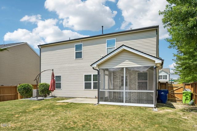 8008 Caithness Street, Raleigh, NC 27616