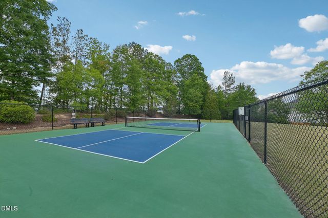 8008 Caithness Street, Raleigh, NC 27616