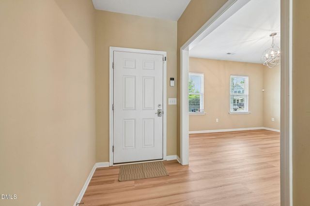 8008 Caithness Street, Raleigh, NC 27616