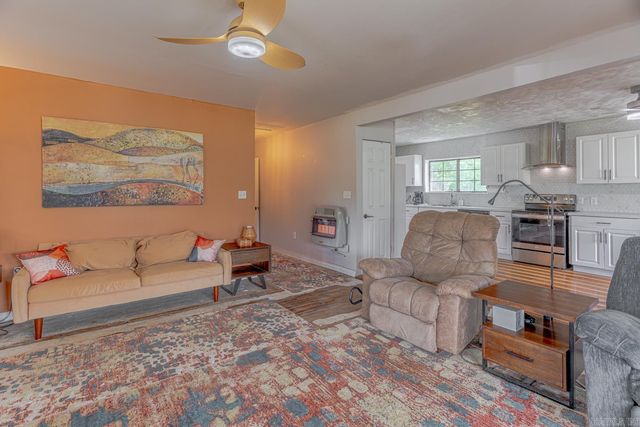 4874 Mountain View Road, Mountain View, AR 72560