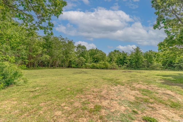 4874 Mountain View Road, Mountain View, AR 72560