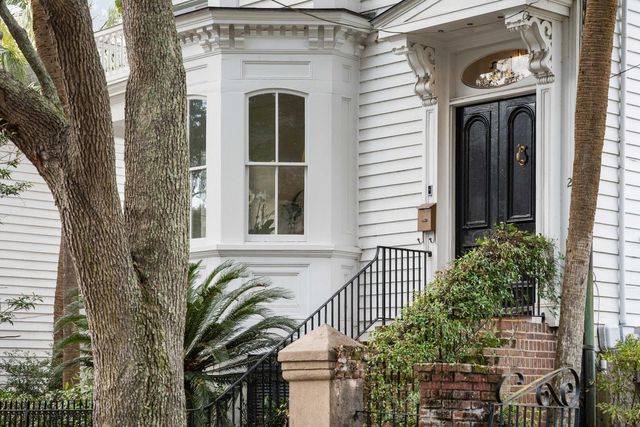21 New Street, Charleston, SC 29401