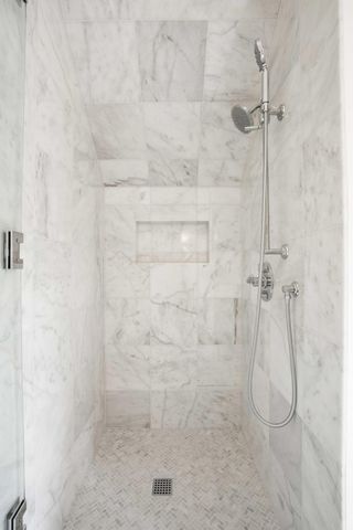 21 New Street, Charleston, SC 29401