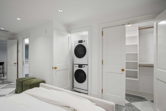 21 New Street, Charleston, SC 29401