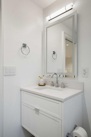 21 New Street, Charleston, SC 29401