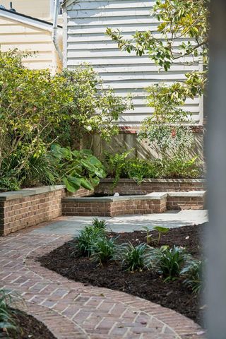 21 New Street, Charleston, SC 29401