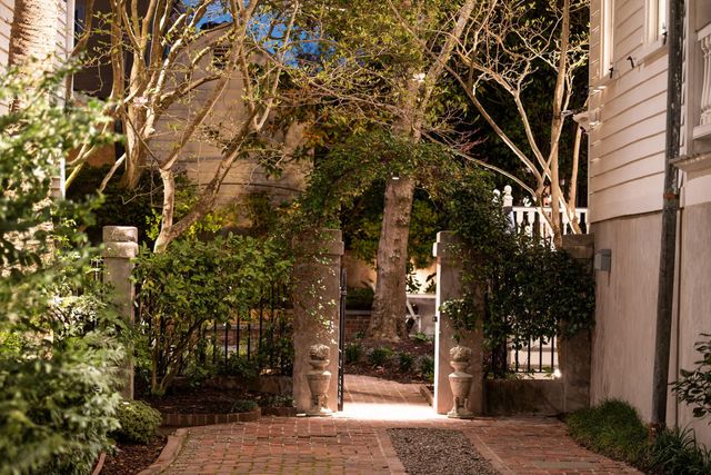 21 New Street, Charleston, SC 29401