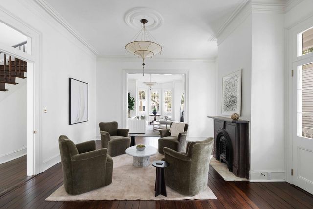 21 New Street, Charleston, SC 29401