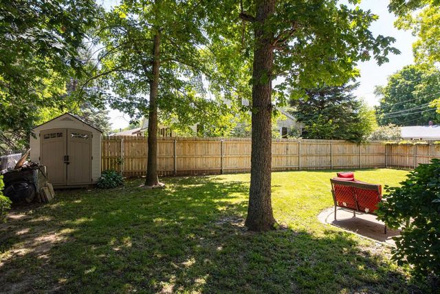 1073 W WISCONSIN AVENUE, Kaukauna, WI 54130