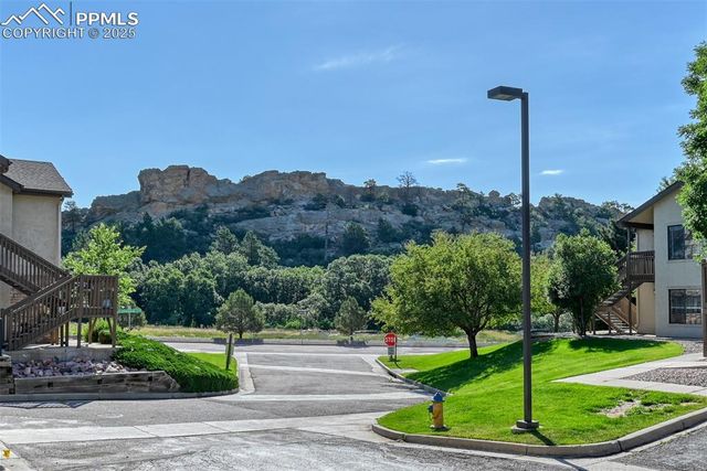 2112 Denton Grove 101, Colorado Springs, CO 80919