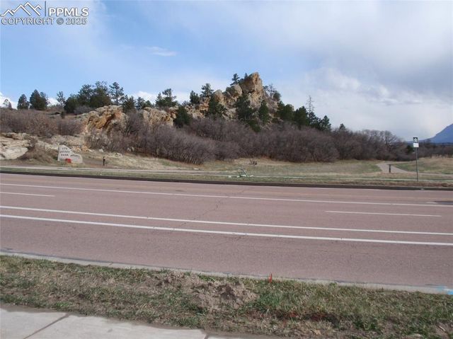 2112 Denton Grove 101, Colorado Springs, CO 80919