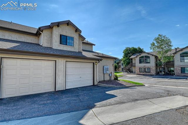 2112 Denton Grove 101, Colorado Springs, CO 80919