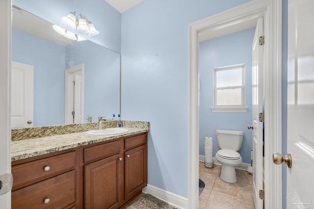 2350 Ash Dr, Navarre, FL 32566