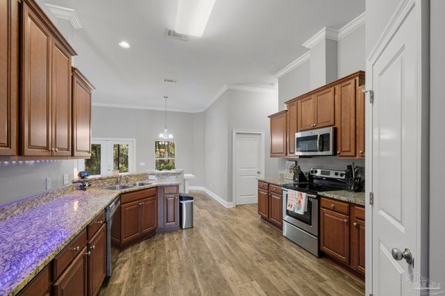 2350 Ash Dr, Navarre, FL 32566