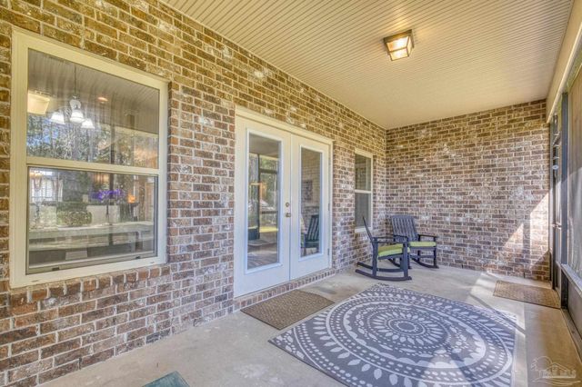 2350 Ash Dr, Navarre, FL 32566