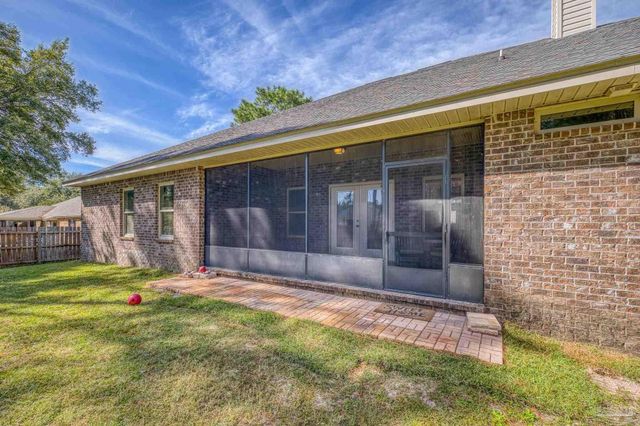 2350 Ash Dr, Navarre, FL 32566