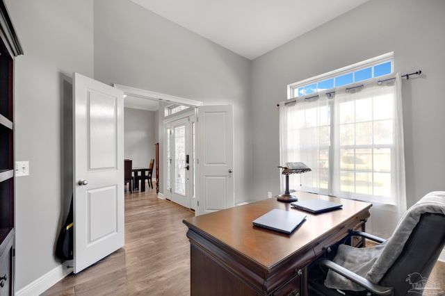 2350 Ash Dr, Navarre, FL 32566