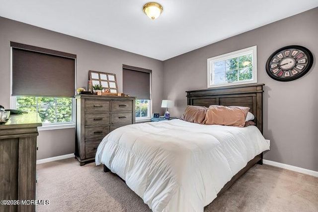 7 Alvord Street, Oakhurst, NJ 07755