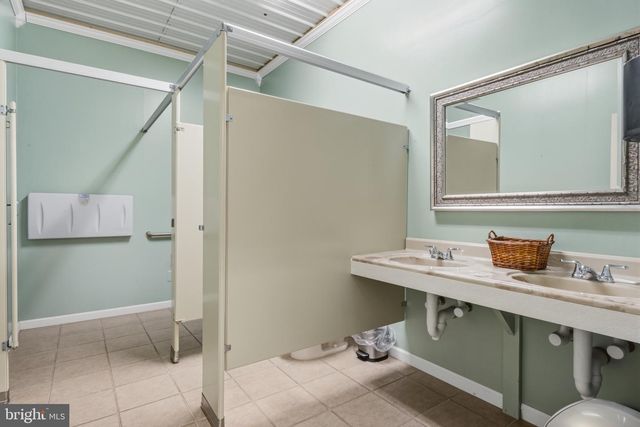 170 FRANKLIN ST, Swedesboro, NJ 08085