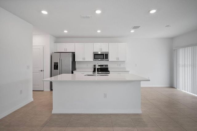 4741 BABYS BREATH PLACE, Lake Hamilton, FL 33851