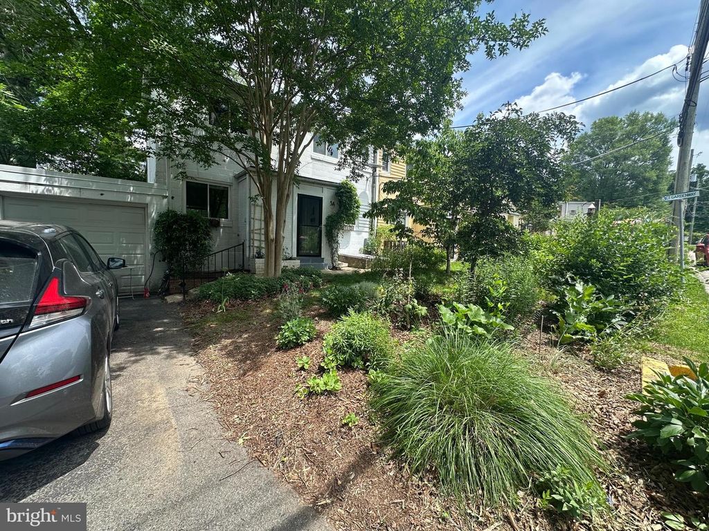 Image 1 of property listing at 3-A GARDENWAY, Greenbelt, MD 20770