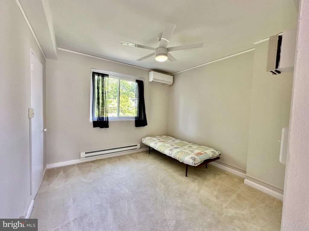 Image 11 of property listing at 3-A GARDENWAY, Greenbelt, MD 20770