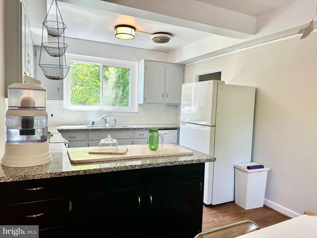 Image 8 of property listing at 3-A GARDENWAY, Greenbelt, MD 20770