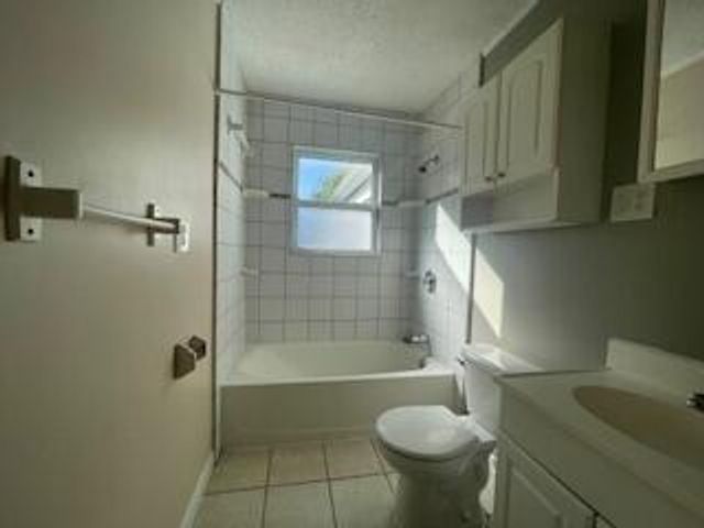 25173 Rosenbusch Boulevard, Warren, MI 48089