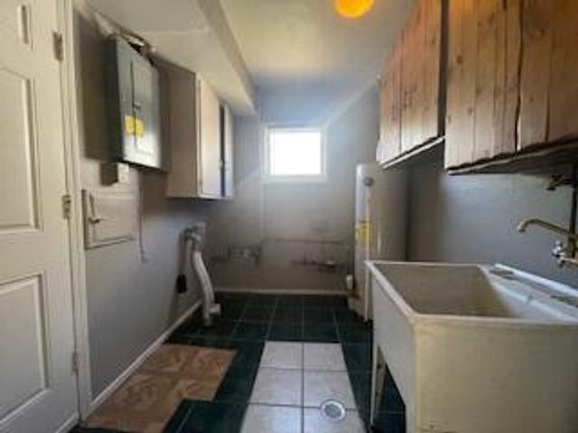 25173 Rosenbusch Boulevard, Warren, MI 48089