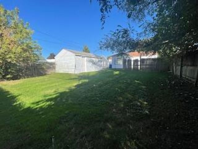 25173 Rosenbusch Boulevard, Warren, MI 48089