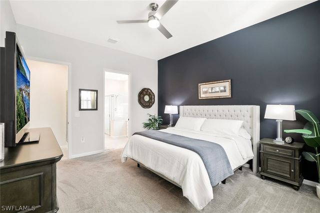 9772 Willet CT, Naples, FL 34120