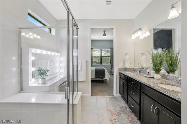 9772 Willet CT, Naples, FL 34120