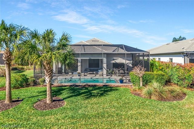 9772 Willet CT, Naples, FL 34120