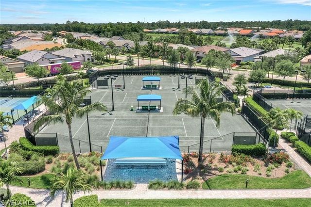 9772 Willet CT, Naples, FL 34120