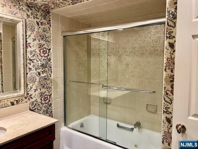 151 Indian Hollow Court 151, Mahwah, NJ 07430